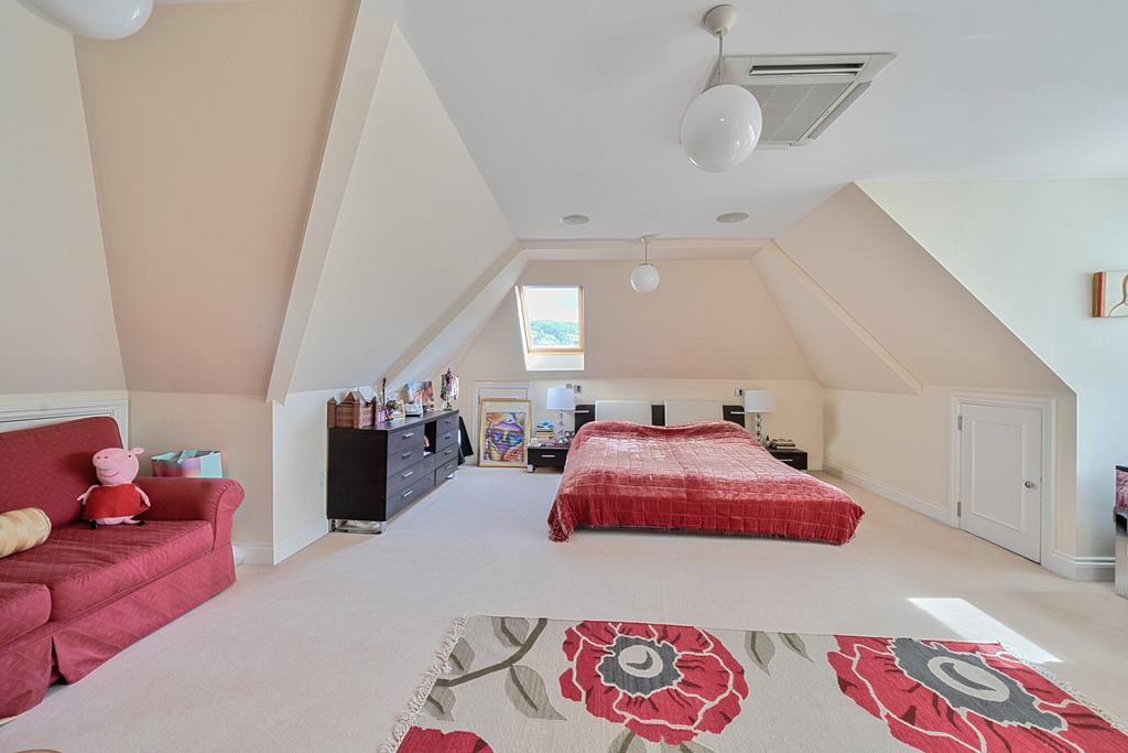 1295864 34 682726...