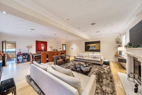 5 bedroom detached house for sale, Gatehill Road, Northwood, Middlesex
