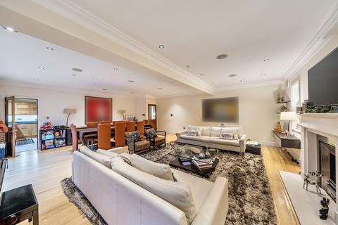 5 bedroom detached house for sale, Gatehill Road, Northwood, Middlesex