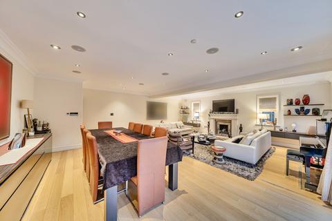 5 bedroom detached house for sale, Gatehill Road, Northwood, Middlesex