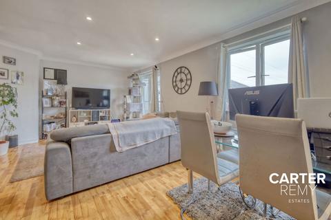 undefined, Southwell Close, Chafford Hundred, RM16