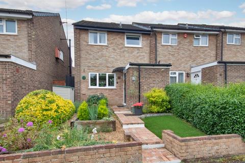 42 Caxton Close, Hartley, Longfield, DA3 7DL