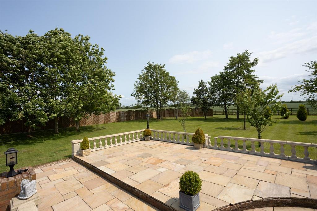 Garden Terrace