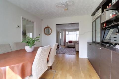 undefined, Erroll Road, Romford RM1