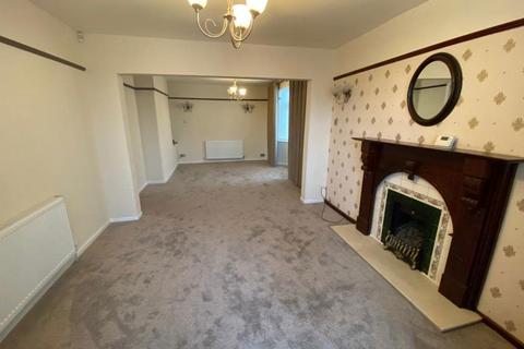 5 bedroom detached house to rent, Raven Rd, Timperley, WA15 6AP