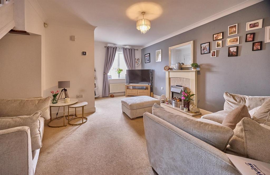 Front lounge
