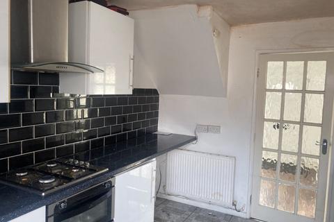 9 Bollington Road, Middlesbrough, TS4 3NE