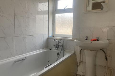 9 Bollington Road, Middlesbrough, TS4 3NE