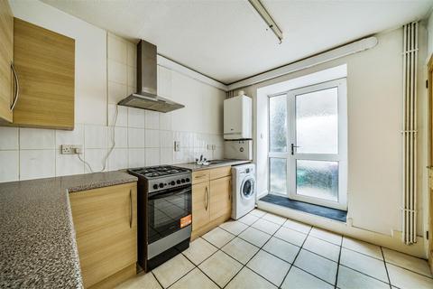 2 bedroom terraced house for sale, Colbourne Terrace, Swansea