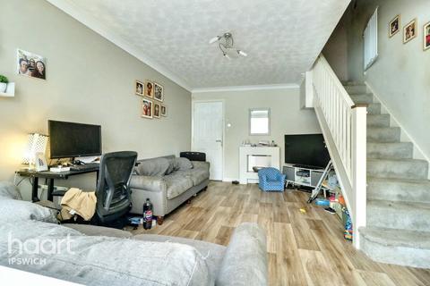 37 Foresters Walk, Barham, Ipswich, IP6 0TA