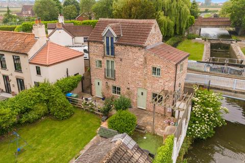 undefined, Station Road, Misterton, DN10