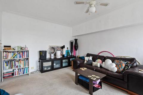 1 bedroom flat for sale, Chalk Farm NW3