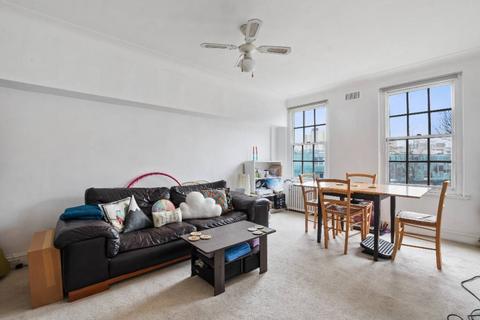 1 bedroom flat for sale, Chalk Farm NW3