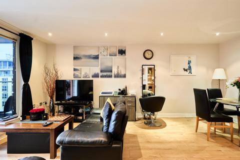 2 bedroom apartment to rent, The Boulevard, Fulham, SW6
