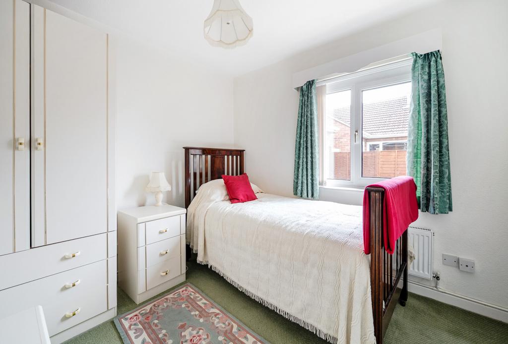 1297316-5-682d9bb...