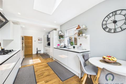 3 bedroom semi-detached house for sale, Highfield Road, Birmingham B28