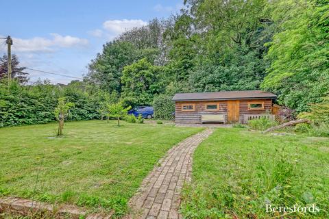 1 Thorndon Cottages Thorndon Gate, Ingrave, Brentwood, CM13 3RG