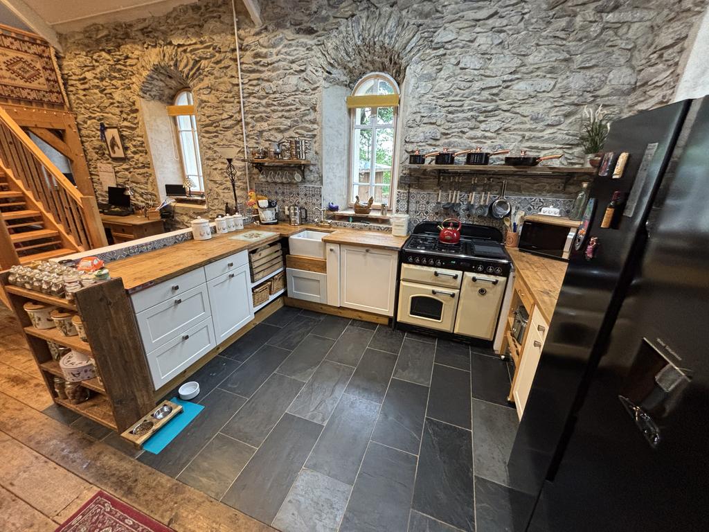 Kitchen area