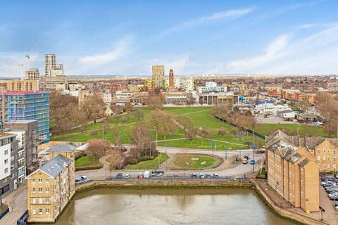 1 bedroom apartment to rent, at Fresh Wharf, 53 The Halcyon, 6 Drydock Square IG11