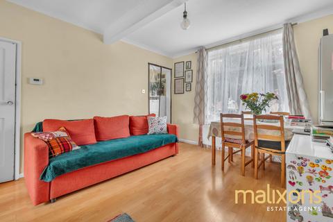 2 Darley Gardens, Morden, SM4 6QF