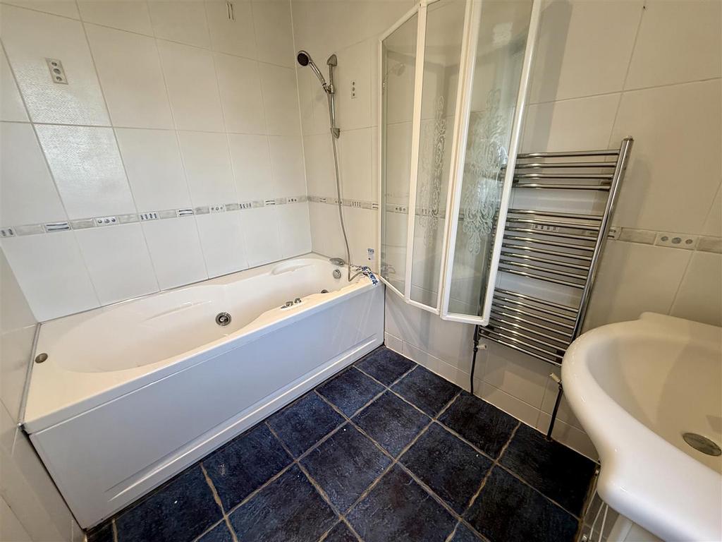 En-Suite Two