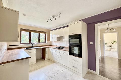 4 bedroom detached house for sale, Drew Close, Talbot VIllage, Poole, BH12