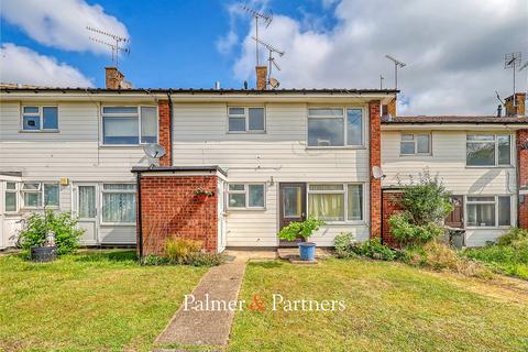 undefined, West Lawn, Essex CM2