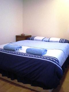 Studio to rent, Brondesbury Park