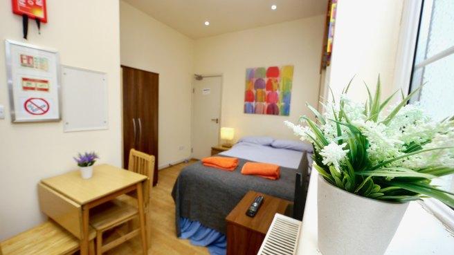 Brondesbury-park-nw6-7ay-981381