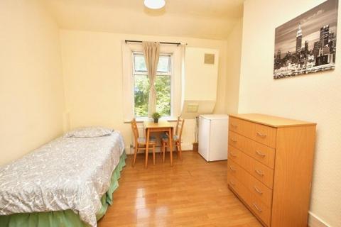 1 bedroom flat to rent, Chichele Road