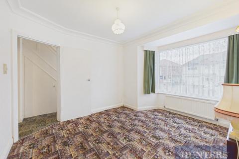 3 bedroom semi-detached house for sale, Newlands Park Crescent, Scarborough, North Yorkshire