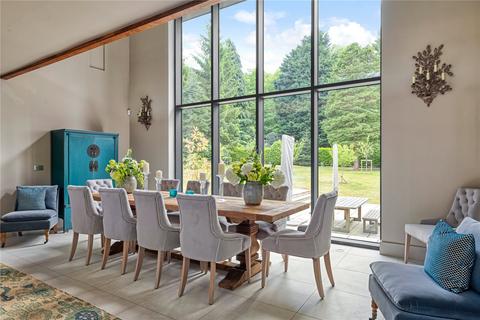 Fairleads Wheatsheaf Enclosure, Liphook, GU30 7EJ