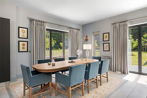 Fairleads Wheatsheaf Enclosure, Liphook, GU30 7EJ