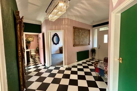 undefined, Cotwall End Road, Sedgley DY3