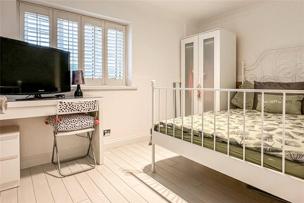 Bed 2