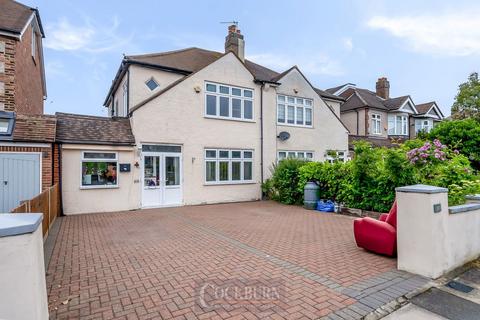 48 Leysdown Road, London, SE9 3NB