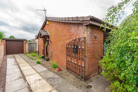 1 bedroom semi-detached bungalow for sale, Moss Bridge Park, Lostock Hall, Preston