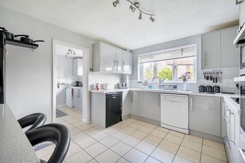 24 Birch Drive, Langford, Bristol, BS40 5HG