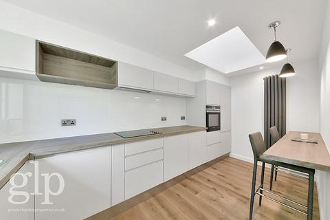 1 bedroom apartment to rent, Sussex Gardens, Hyde Park, W2