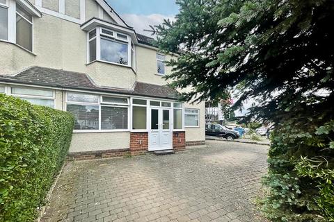 undefined, Auckland Road, Potters Bar EN6