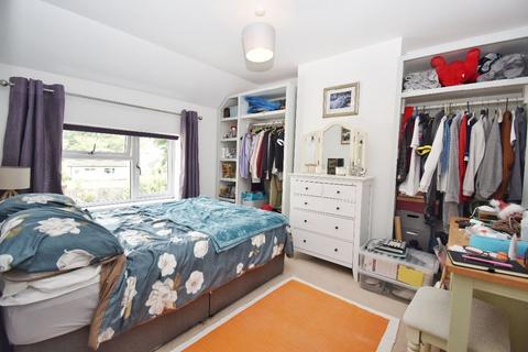 79 Fulbourn Road, Teversham, Cambridge, CB1 9AJ