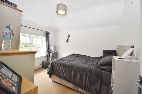 79 Fulbourn Road, Teversham, Cambridge, CB1 9AJ