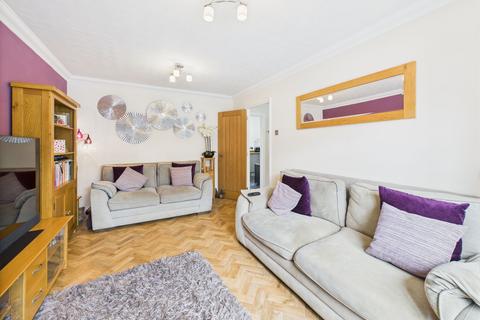 54 Docklewell Close, Towcester, NN12 6JF