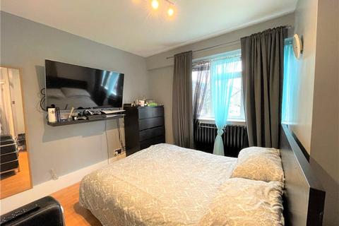 3 bedroom apartment to rent, Walworth Place, London, SE17