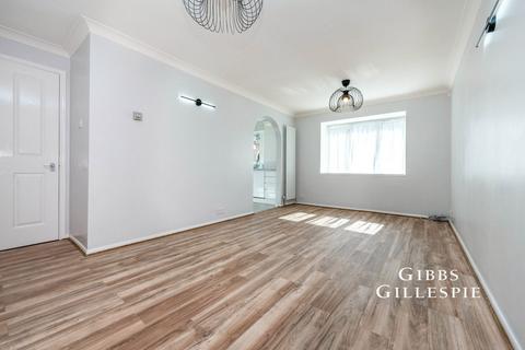 1 bedroom flat to rent, Uxbridge Road, Pinner, HA5