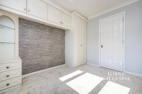 1 bedroom flat to rent, Uxbridge Road, Pinner, HA5