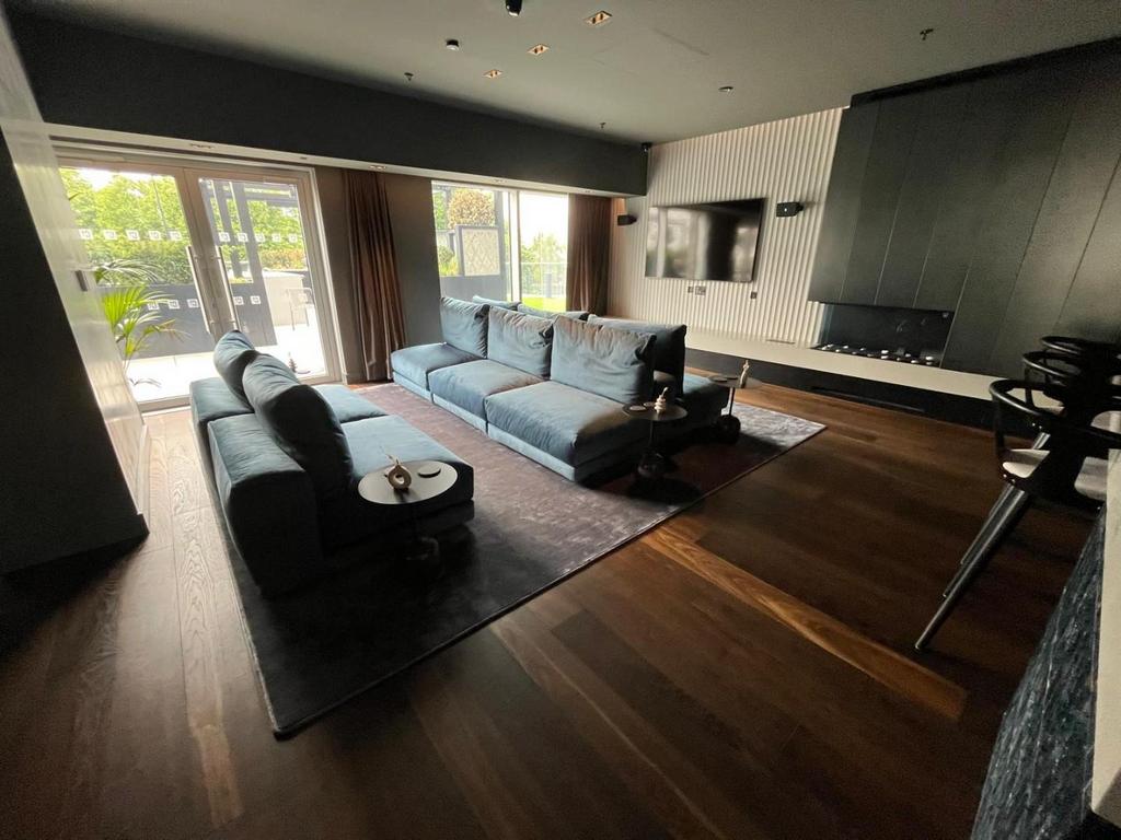 Private suite