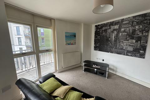 2 bedroom flat to rent, Cregoe Street, Birmingham B15