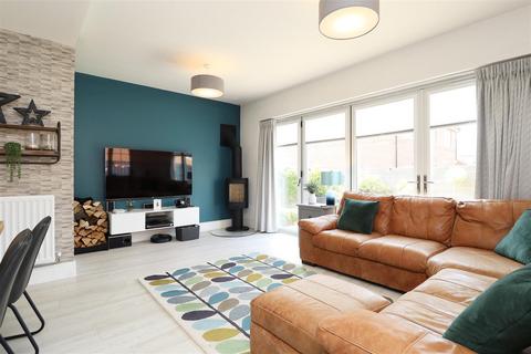 undefined, Winter Close, Stamford Bridge, York