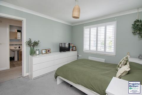 42 Belfast Quay, Irvine, KA12 8PR